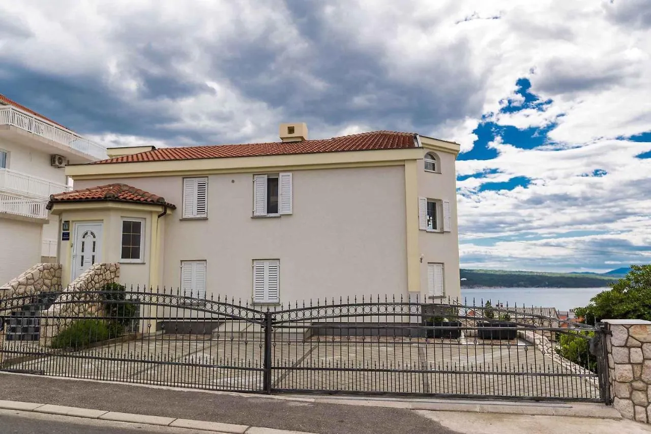 Apartment In Crikvenica 5515